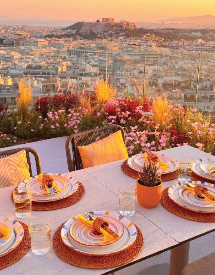 Vertigo Pool & Sunset Bar