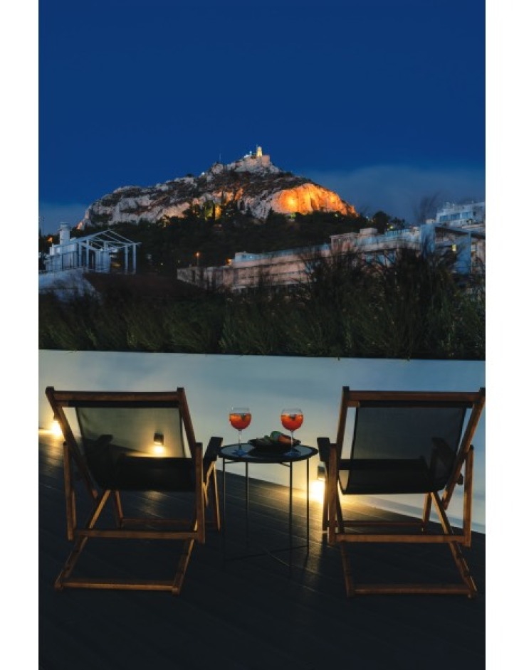 ATHENS FLAIR: Ένα μαγικό roof garden στη σκιά του Λυκαβηττού