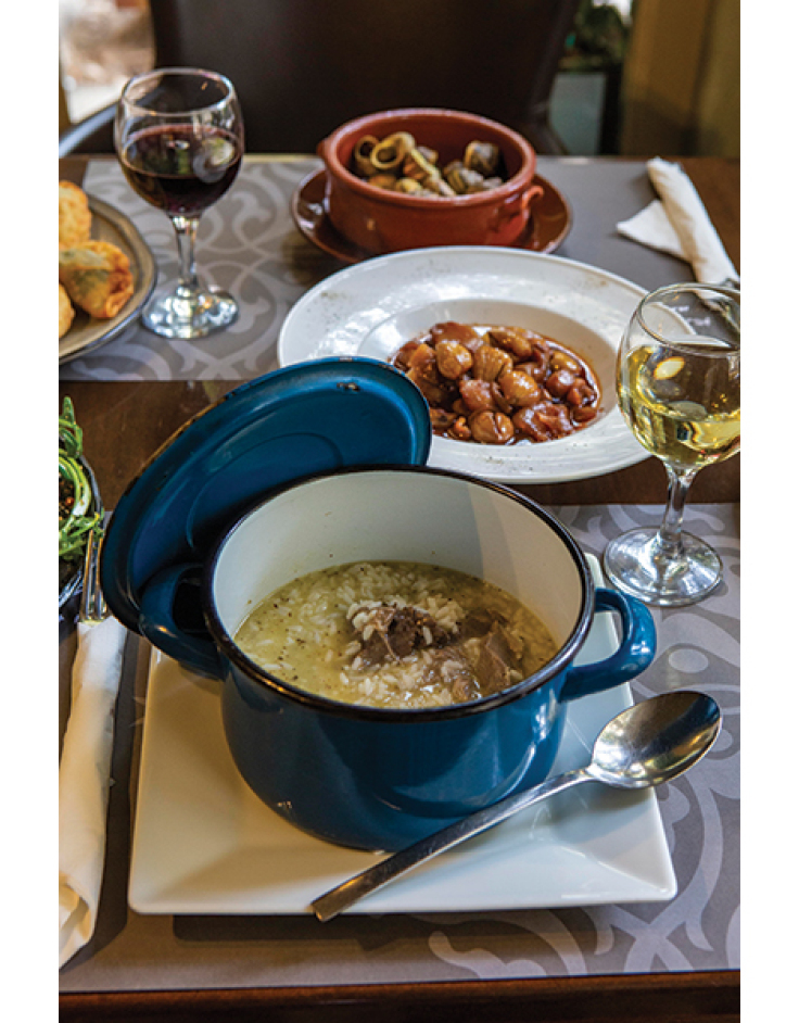 Κατσούρμπος: Στην πλατεία Προσκόπων για αυθεντική κρητική κουζίνα