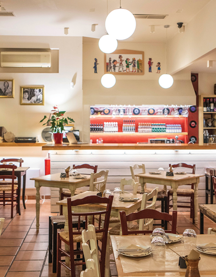 Μουσουρλού: Το ολοκαίνουργιο, ανατρεπτικό στέκι του Ηλία Σκουλά