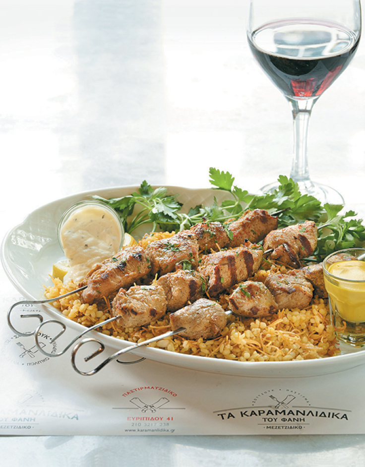 Τα Καραμανλίδικα του Φάνη: Ένας θησαυρός γεύσεων από όλη την Ελλάδα