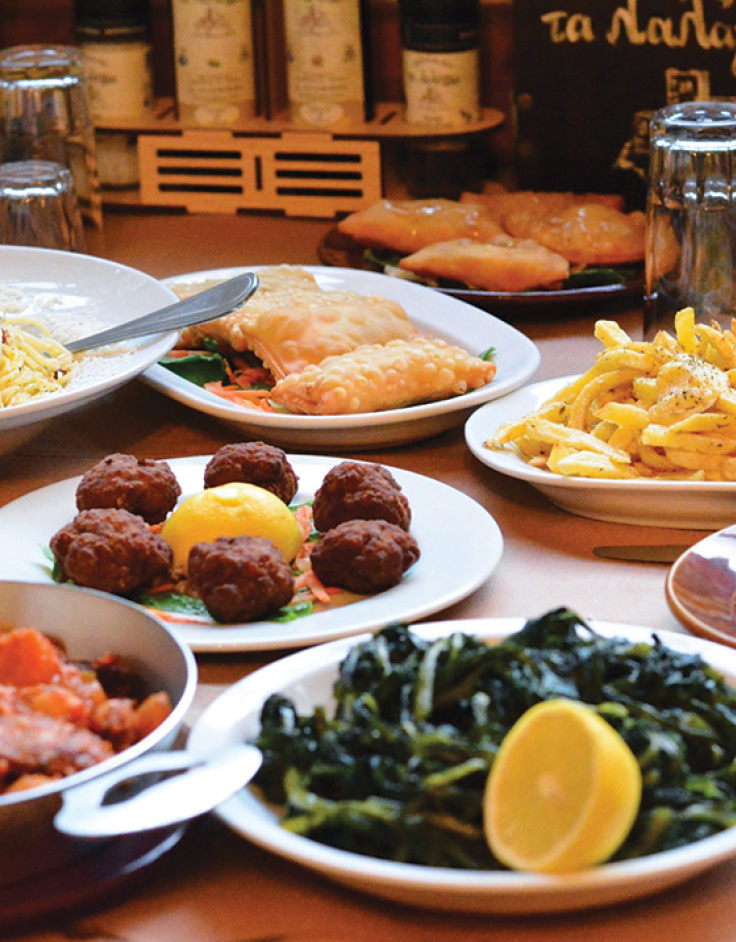 Τα Λαλάγγια: Αυθεντικές γεύσεις από τη Μάνη!