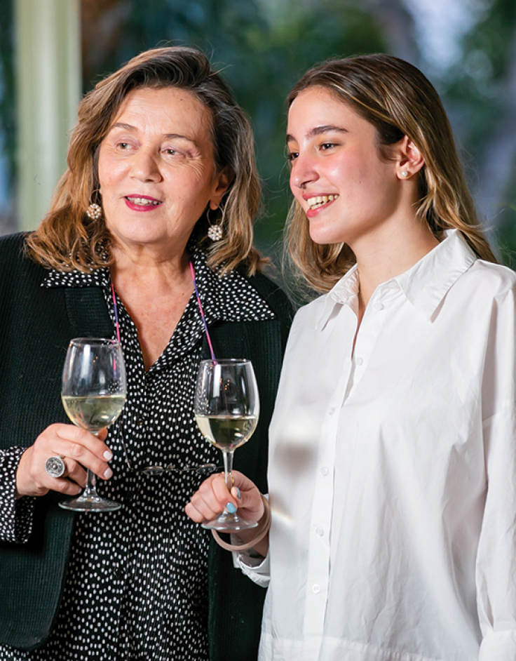 Θαλασσινός: Η θρυλική ψαροταβέρνα στις Τζιτζιφιές