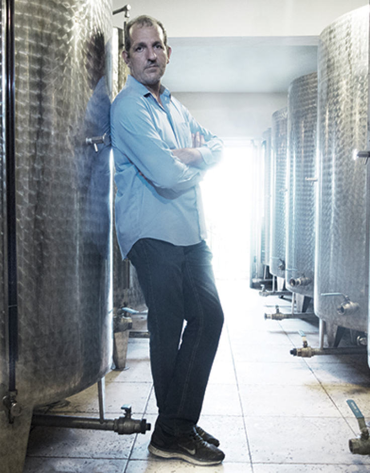 Winery Monsieur Nicolas: Το επισκέψιμο οινοποιείο με την ξεχωριστή ιστορία και τις μοναδικές ετικέτες κρασιού