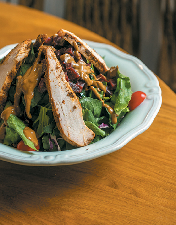 Κυβέλη: Εδώ οι γιορτές είναι οικογενειακή (και πολύ νόστιμη) υπόθεση