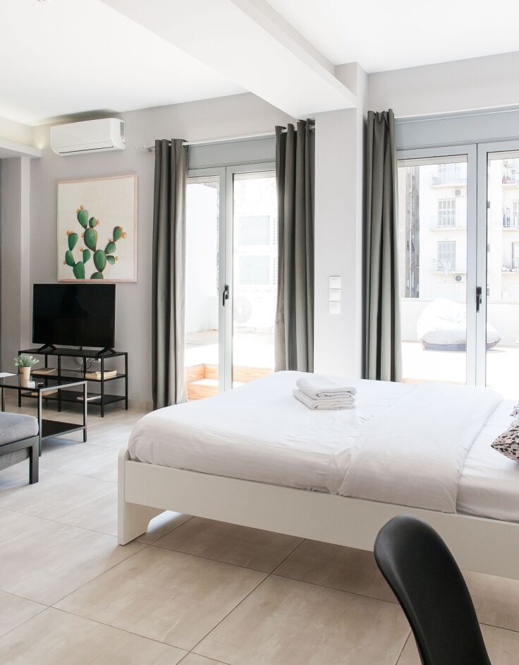 The Omnia Collection Pagrati