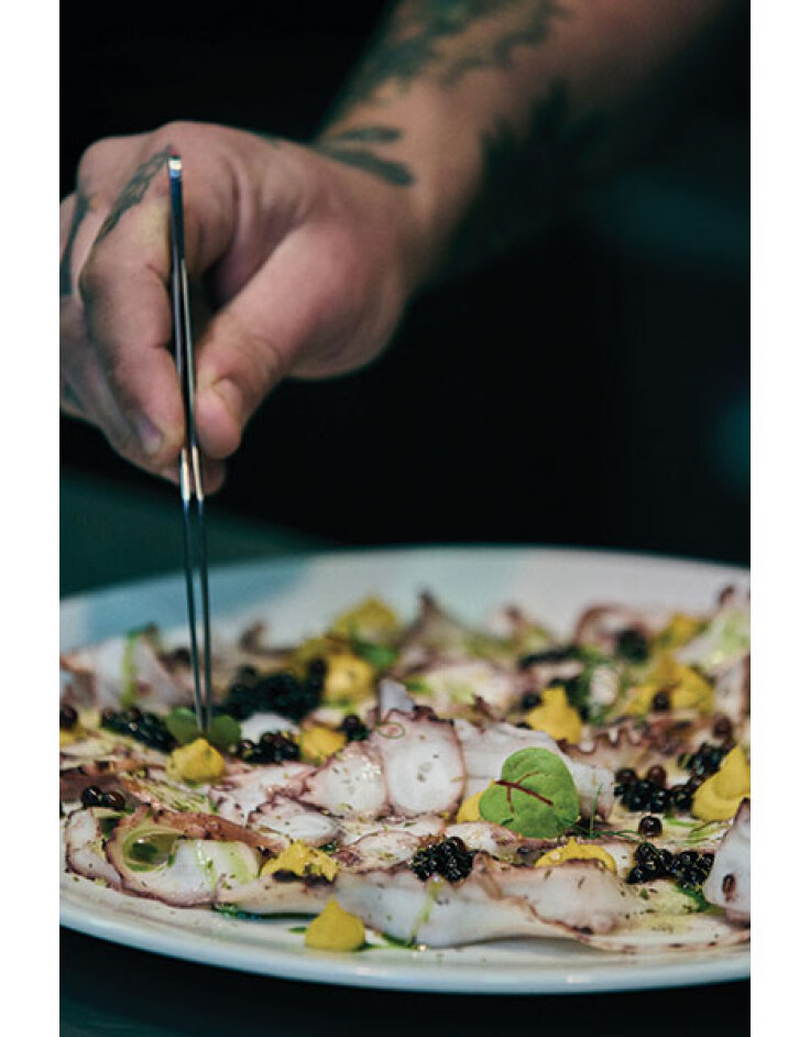 ΦΙΣ Fish & Drinks