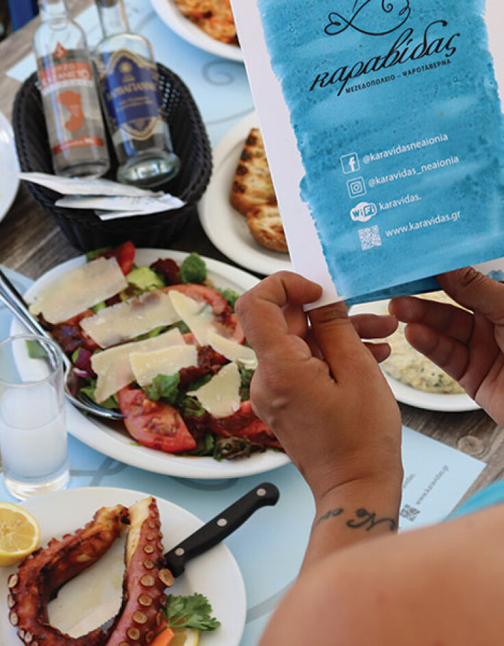 Καραβίδας: Εκλεκτά ψάρια και θαλασσινά