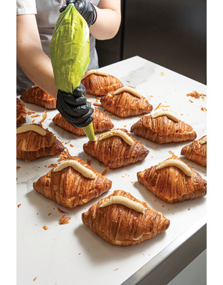 Overoll: Η αυθεντική croissanterie της πόλης