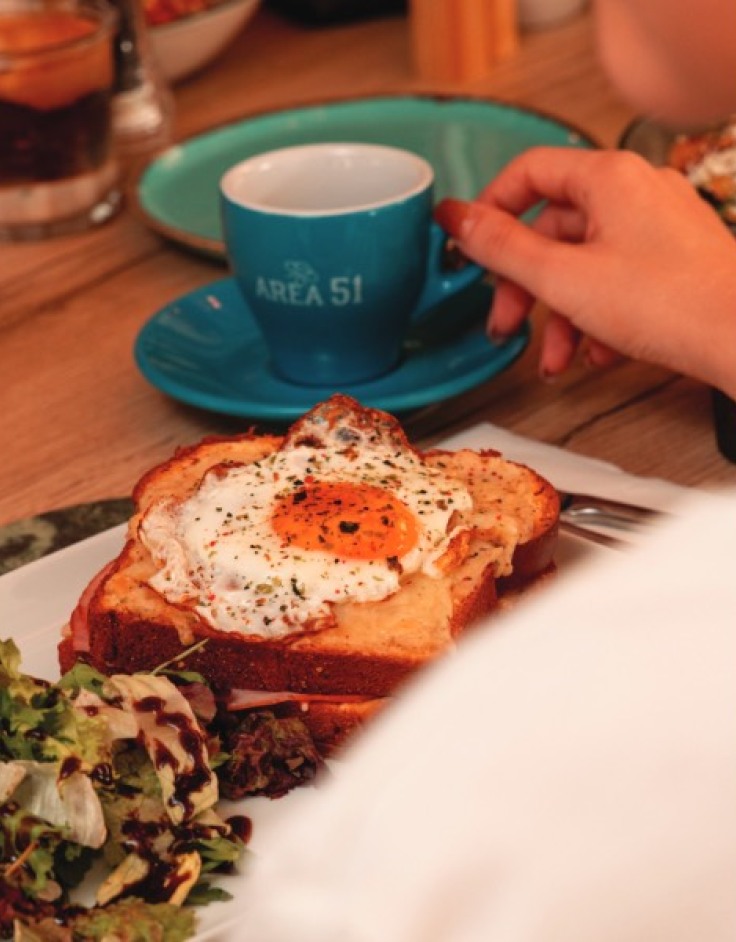 Ziya Wine Bar: Για αυθεντικό sushi, εκλεκτή ποικιλία κρασιών και μοναδική ατμόσφαιρα