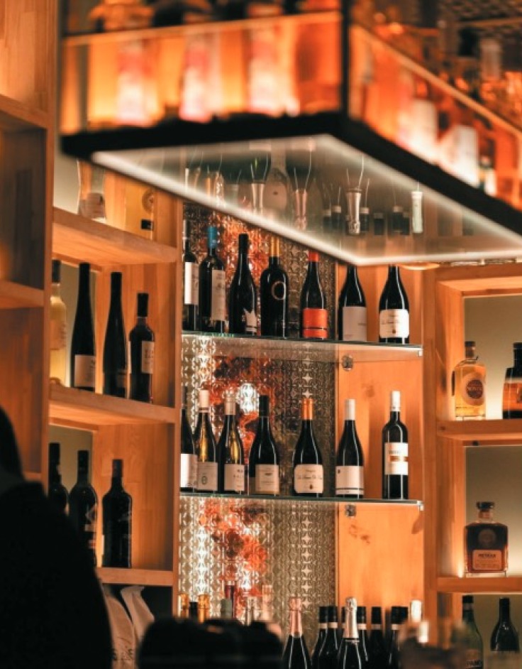 Ziya Wine Bar: Για αυθεντικό sushi, εκλεκτή ποικιλία κρασιών και μοναδική ατμόσφαιρα
