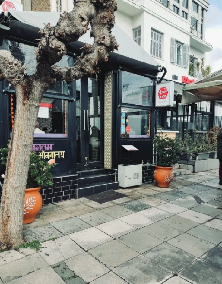 Naan Stop: Ινδική απόλαυση δίχως τέλος  