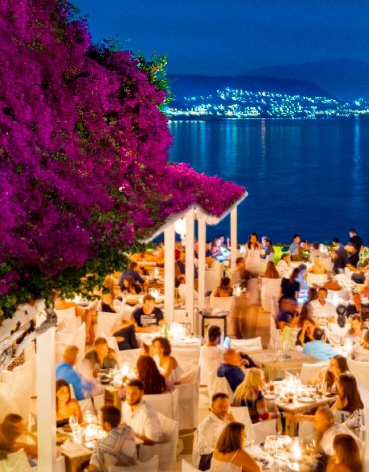 Island Club & Restaurant