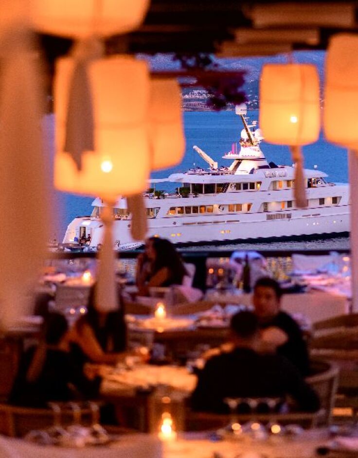 Island Club & Restaurant