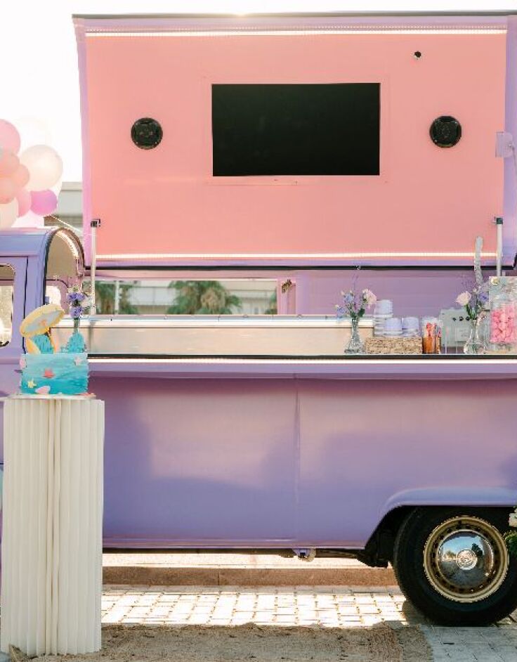 Candy Van by Choux Choux