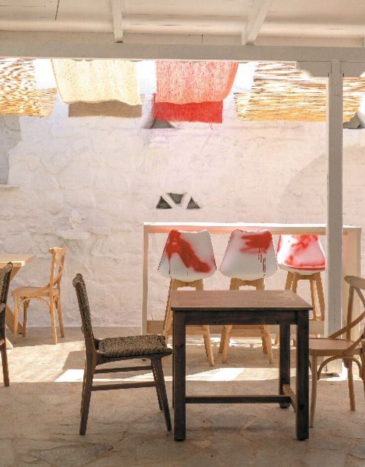 Kahuna Seaside Bar Restaurant