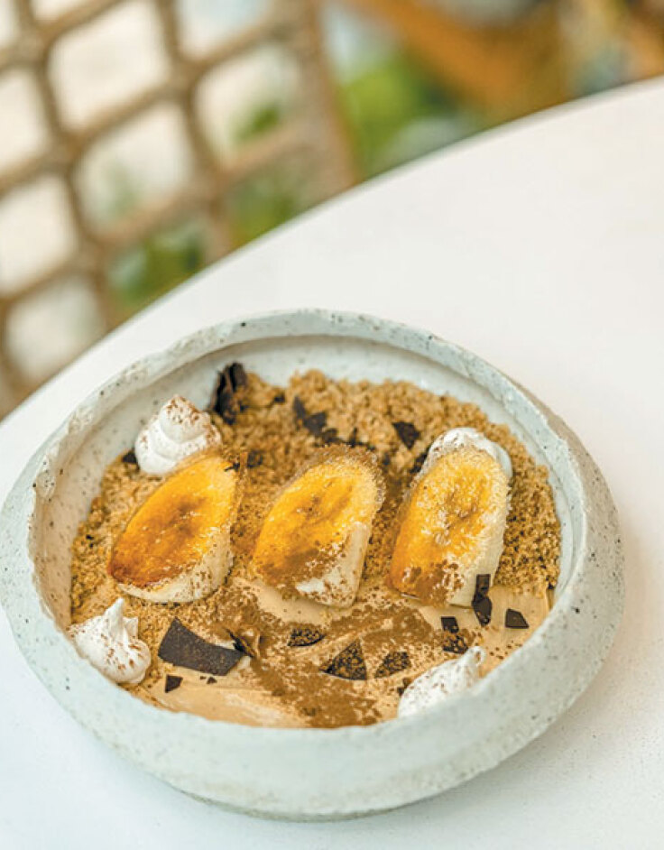 Λεύκες on the Side