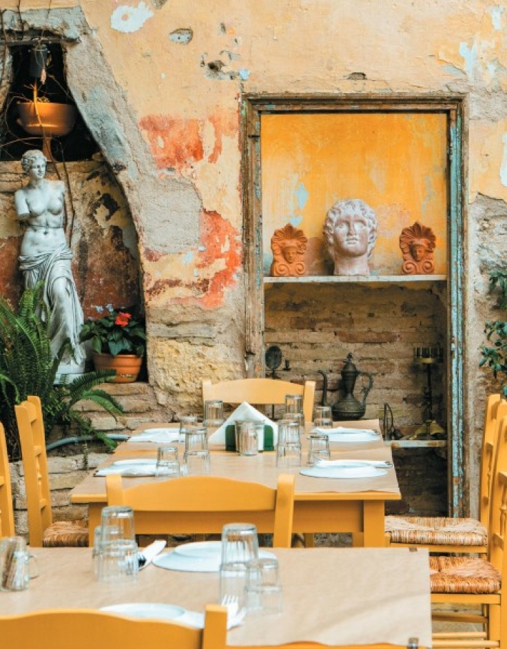 Το Αυγό του Κόκκορα