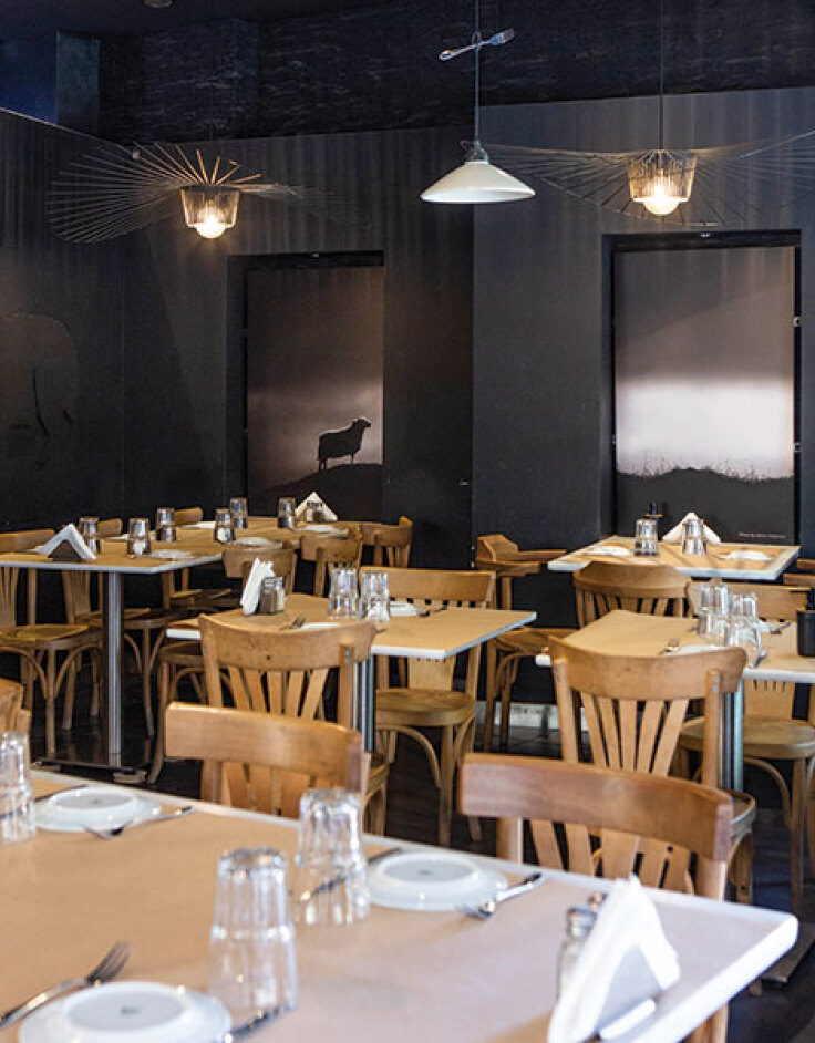 Το μαύρο πρόβατο