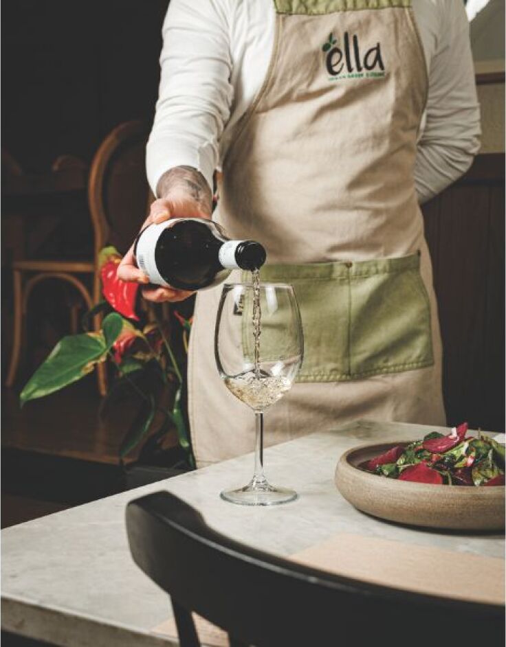 Ella Urban Greek Cuisine: Αγαπημένες γεύσεις μέσα στην απόλυτη χριστουγεννιάτικη ατμόσφαιρα 