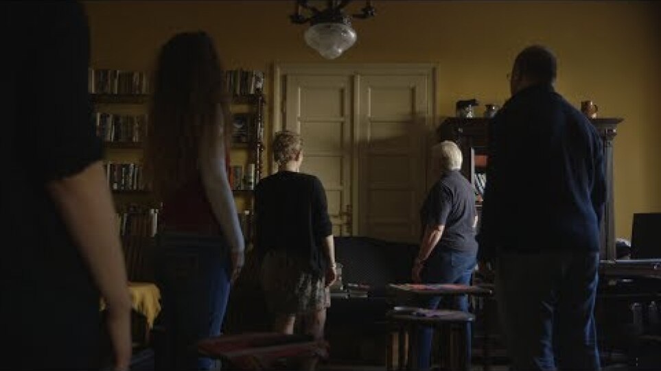 IDFA 2017 | Trailer | The Other Side of Everything