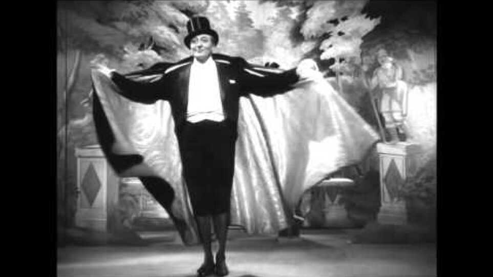 LE JOUR SE LEVE - Official Trailer - 75th Anniversary 4K Restoration