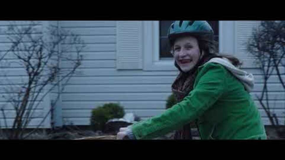 ΣΚΟΤΕΙΝΑ ΝΕΡΑ (DARK WATERS) trailer greek subs