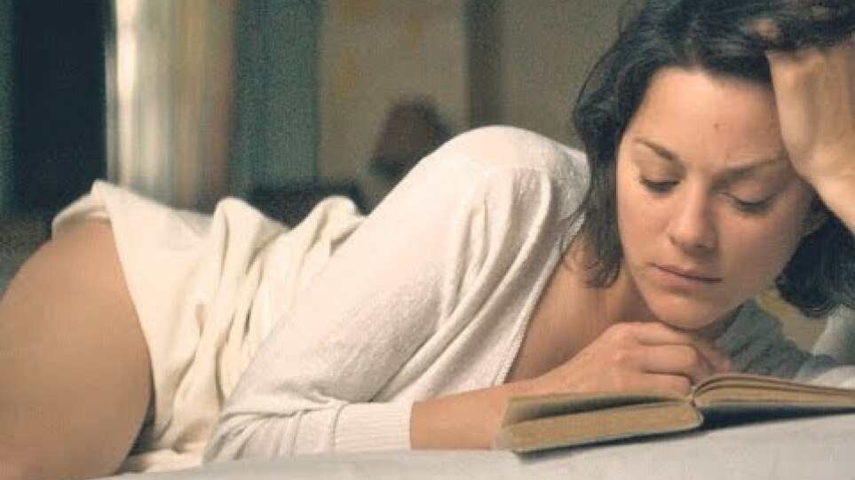 ΟΛΑ ΟΣΑ ΑΓΑΠΗΣΑΜΕ ( From the land of the moon-Mal De Pierres)