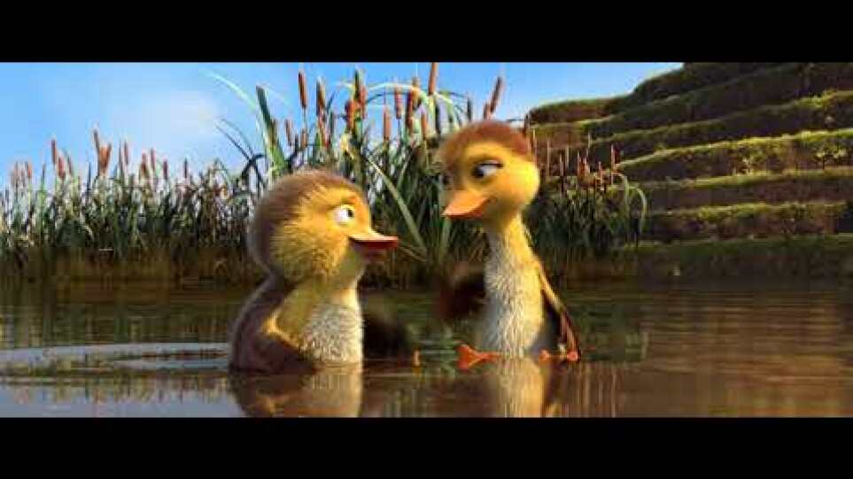 ΜΙΑ ΠΑΠΙΑ ΜΑ ΠΟΙΑ ΠΑΠΙΑ (Duck Duck Goose) - Official Trailer