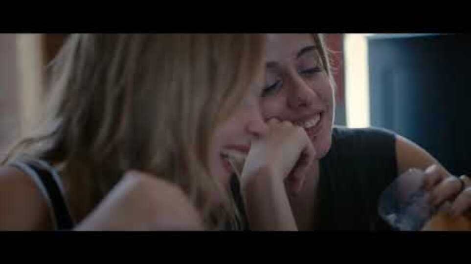 Αγάπη Είναι (C 'Est ca L' Amour) Trailer Ελληνικοί Υπότιτλοι