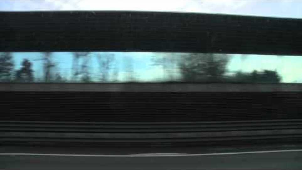 Vite al Centro - [OFFICIAL TRAILER]