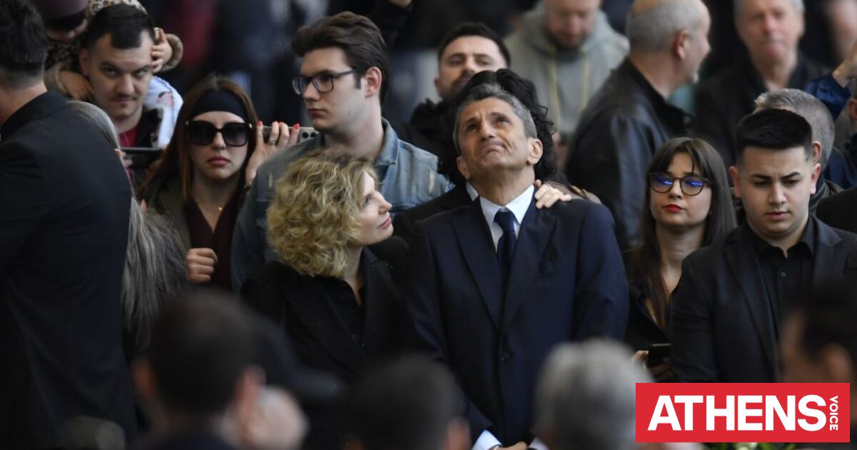 Μιρτσέα Λουτσέσκου: Συγκινητικές στιγμές στο λαϊκό προσκύνημα – Λύγισε ο Ραζβάν