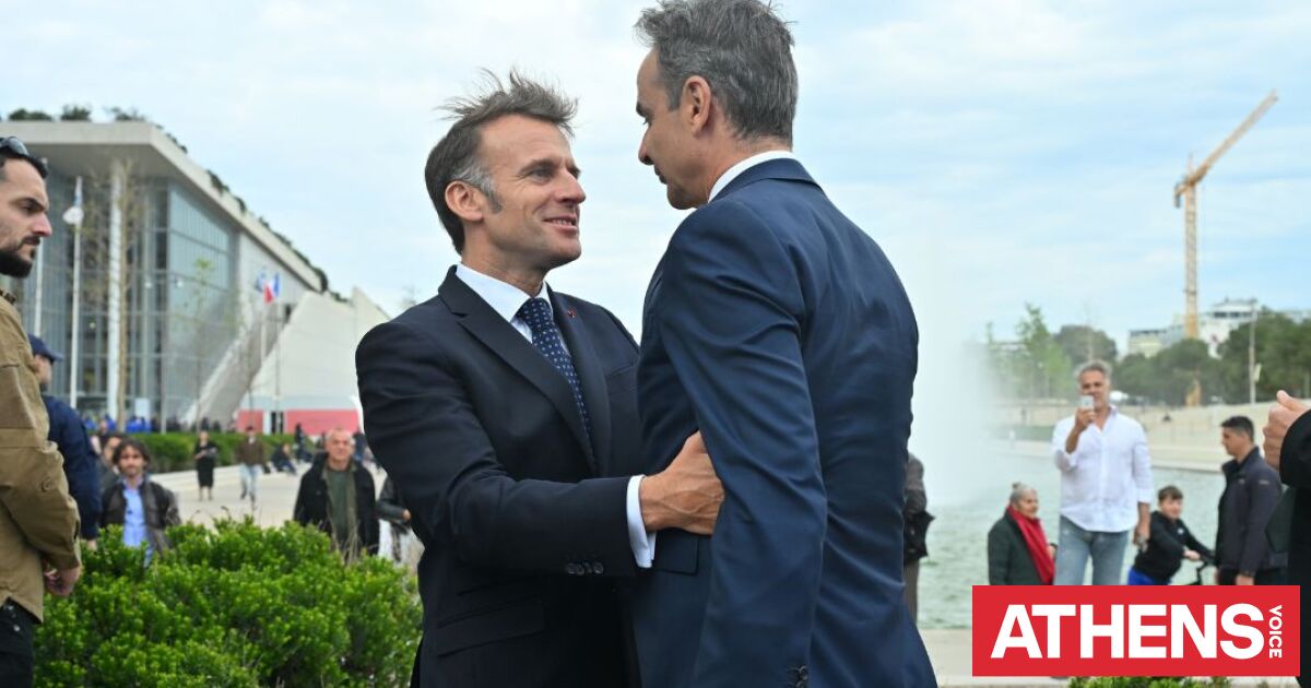 Μακρόν - Μητσοτάκης: «Παράλογο να πληρωθεί τώρα το χρέος του Covid»