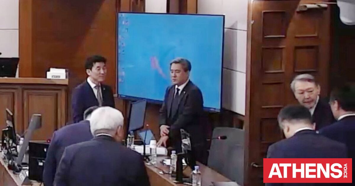 Νότια Κορέα: Στα 7 χρόνια αυξήθηκε η ποινή του πρώην προέδρου για παρεμπόδιση της δικαιοσύνης