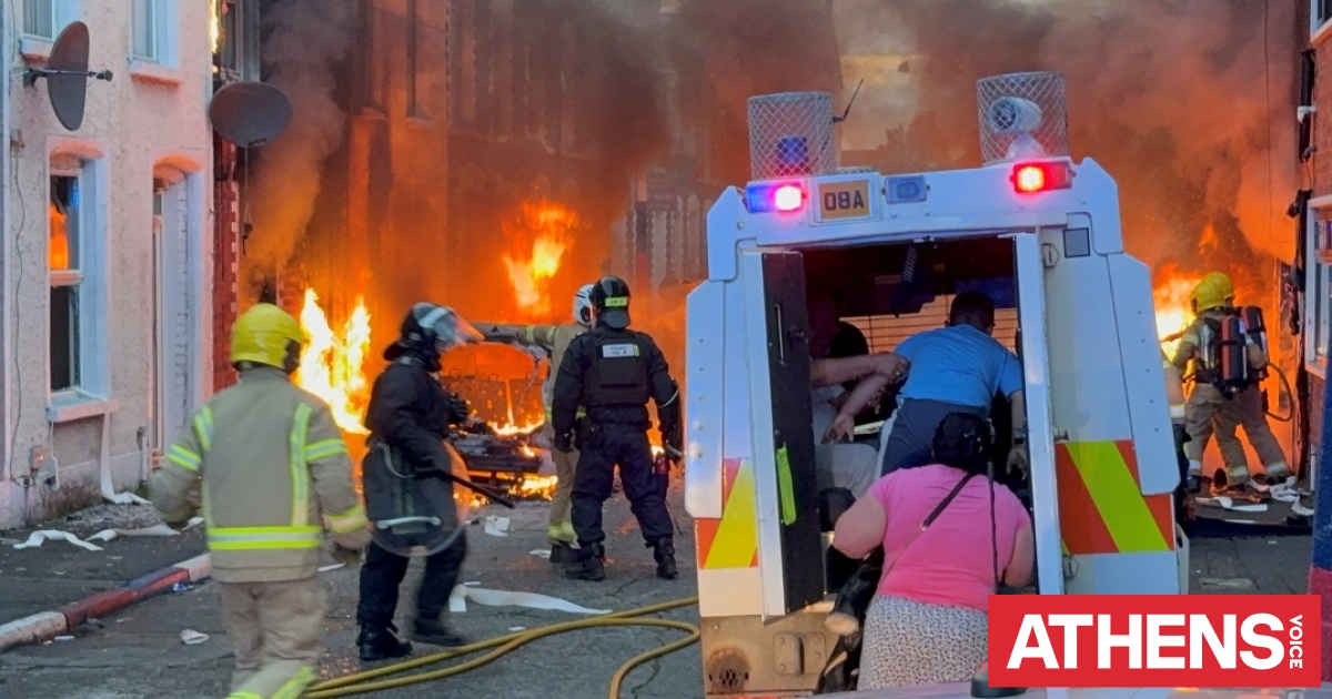 Μπέλφαστ: Ο Έλον Μασκ κατηγορείται ότι «ρίχνει λάδι στη φωτι
