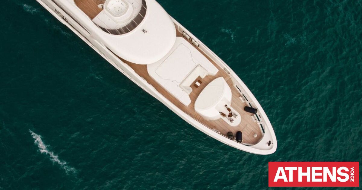 Ρωσικό superyacht πέρασε τα Στενά του Ορμούζ εν μέσω αποκλεισμού