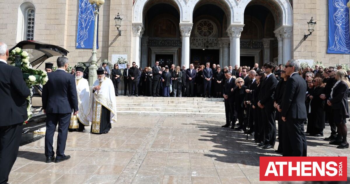 Κηδεία Μαρινέλλας: Συγκίνηση για το τελευταίο αντίο (Φωτογραφίες και Βίντεο)