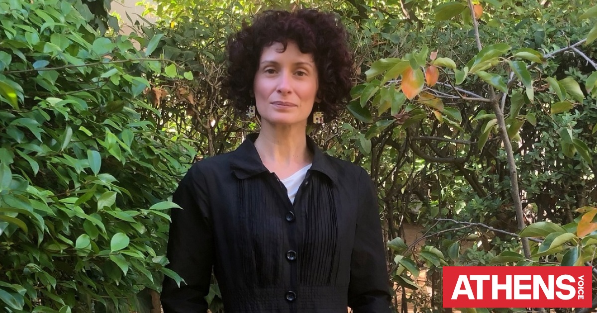 Μαρία Φακίνου: Μου αρέσει η συμπύκνωση, η σύντομη φράση που λειτουργεί ακαριαία