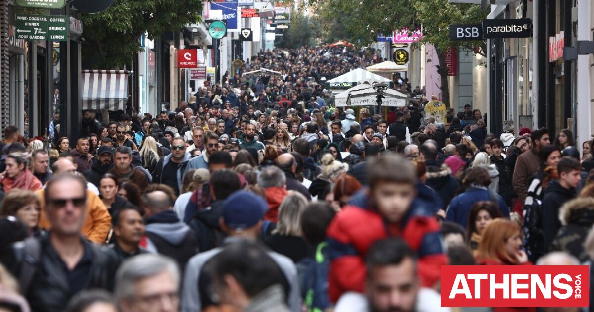 Ποιες ώρες θα είναι ανοιχτά τα καταστήματα την Κυριακή - Σε ισχύ το εορταστικό ωράριο
