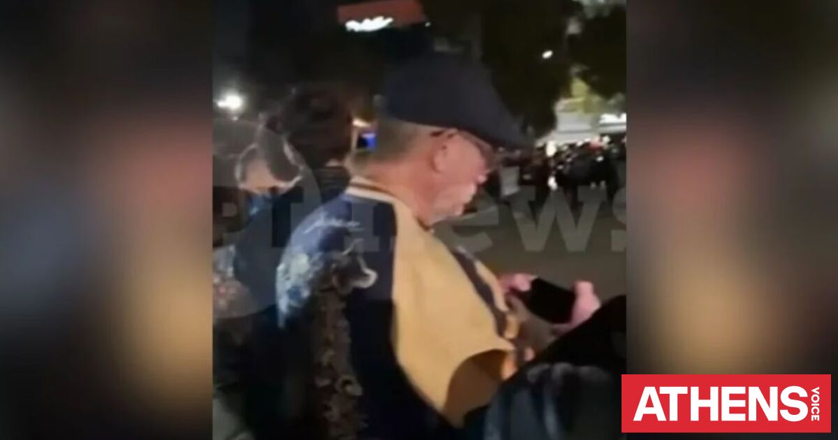 Ντάνιελ Κρεγκ και Ρέιτσελ Βάις στη Γλυφάδα - Παρακολούθησαν την περιφορά του Επιταφίου