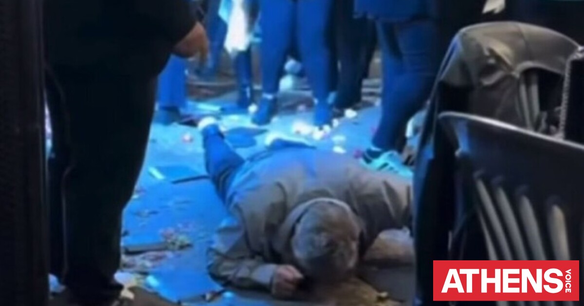 Viral o ηλικιωμένος σε πανηγύρι στην Ηλεία που απολάμβανε τον Βελισσάρη... ξαπλωμένος στην πίστα