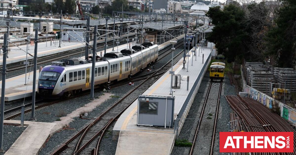 Φωτιά κοντά στις γραμμές του Προαστιακού στον Ασπρόπυργο, έχουν διακοπεί τα δρομολόγια