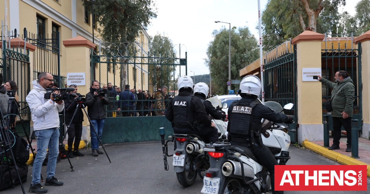 Κύκλωμα σε πολεοδομίες: Στη φυλακή και οι έξι κατηγορούμενοι