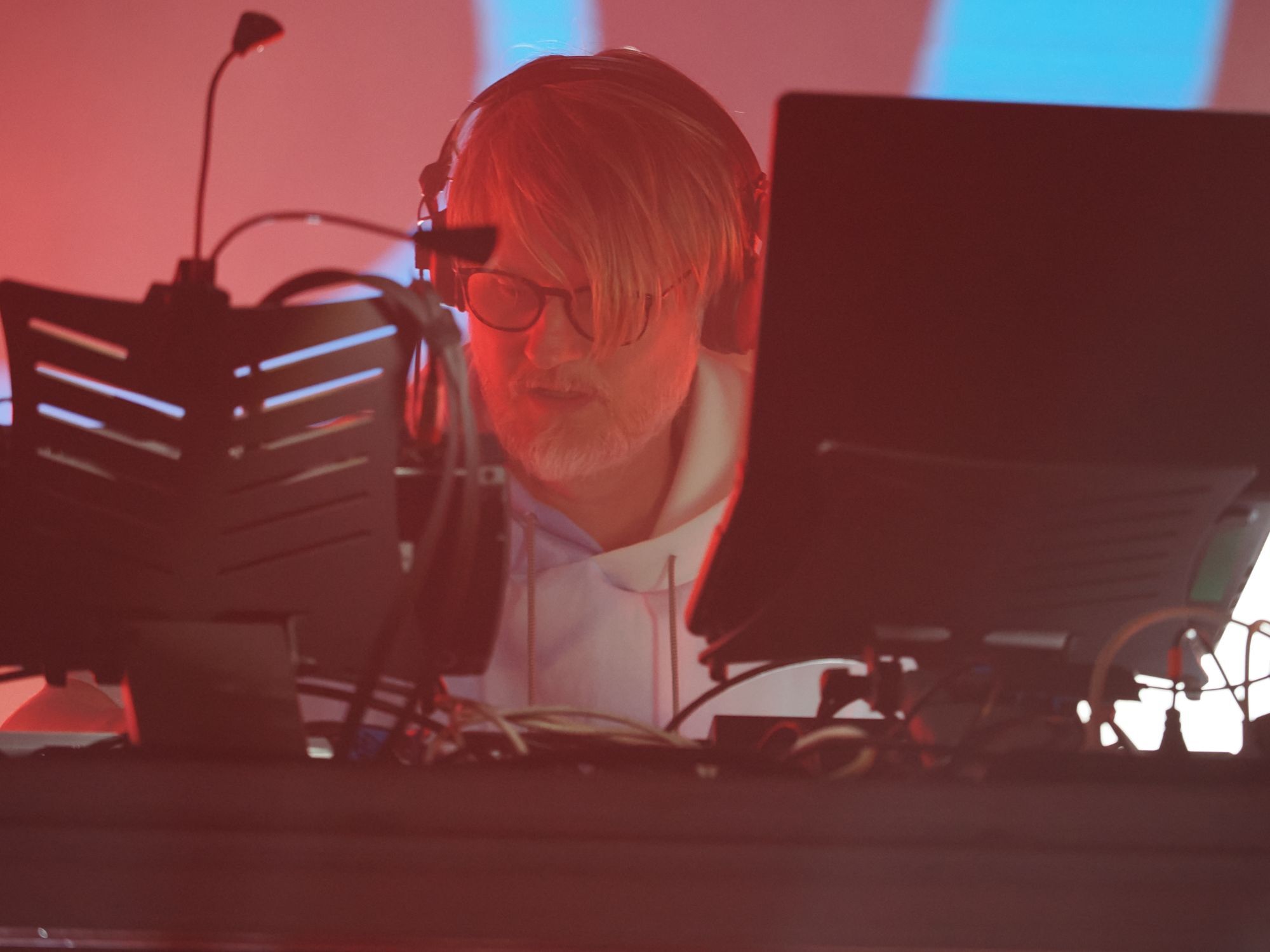 Release Athens x SNF Nostos 2023: Οι «διχαστικοί» Röyksopp και η αποκάλυψη τ@ Tash Sultana