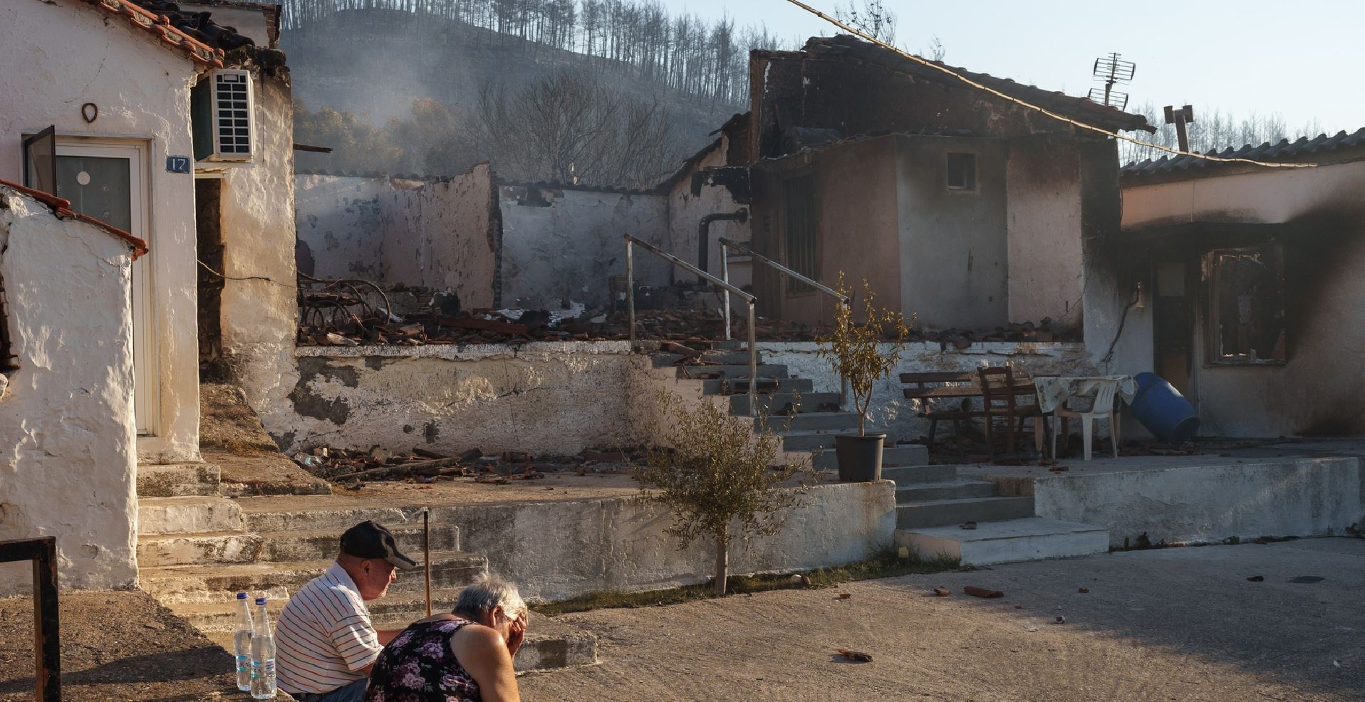 Δύσκολες ώρες περνούν οι κάτοικοι στην Κομοτηνή © Konstantinos Tsakalidis / SOOC