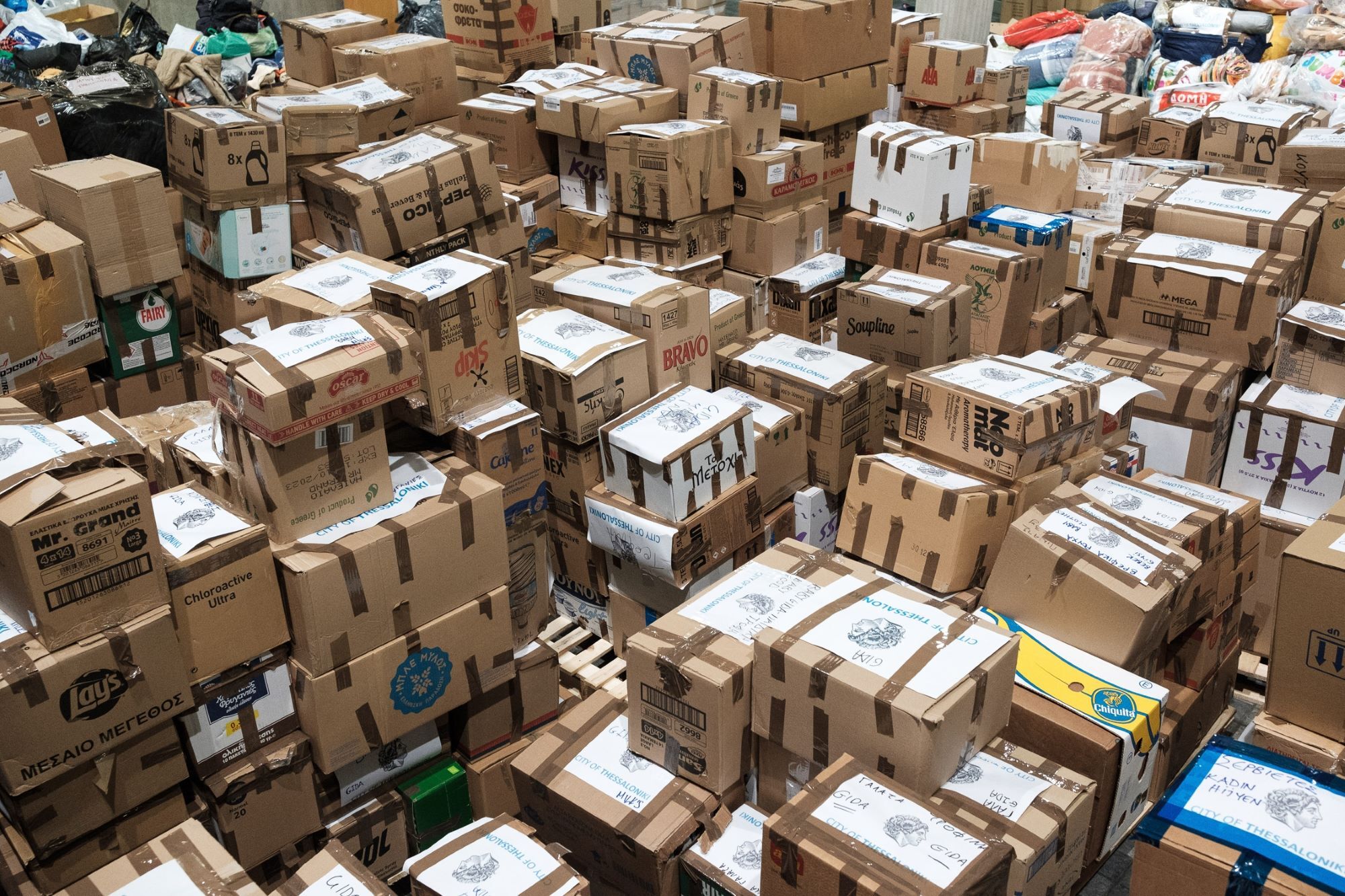 Συλλογή ανθρωπιστικής βοήθειας για τη σεισμόπληκτη Τουρκία, στο δημαρχείο Θεσσαλονίκης, 10 Φεβρουαρίου 2023