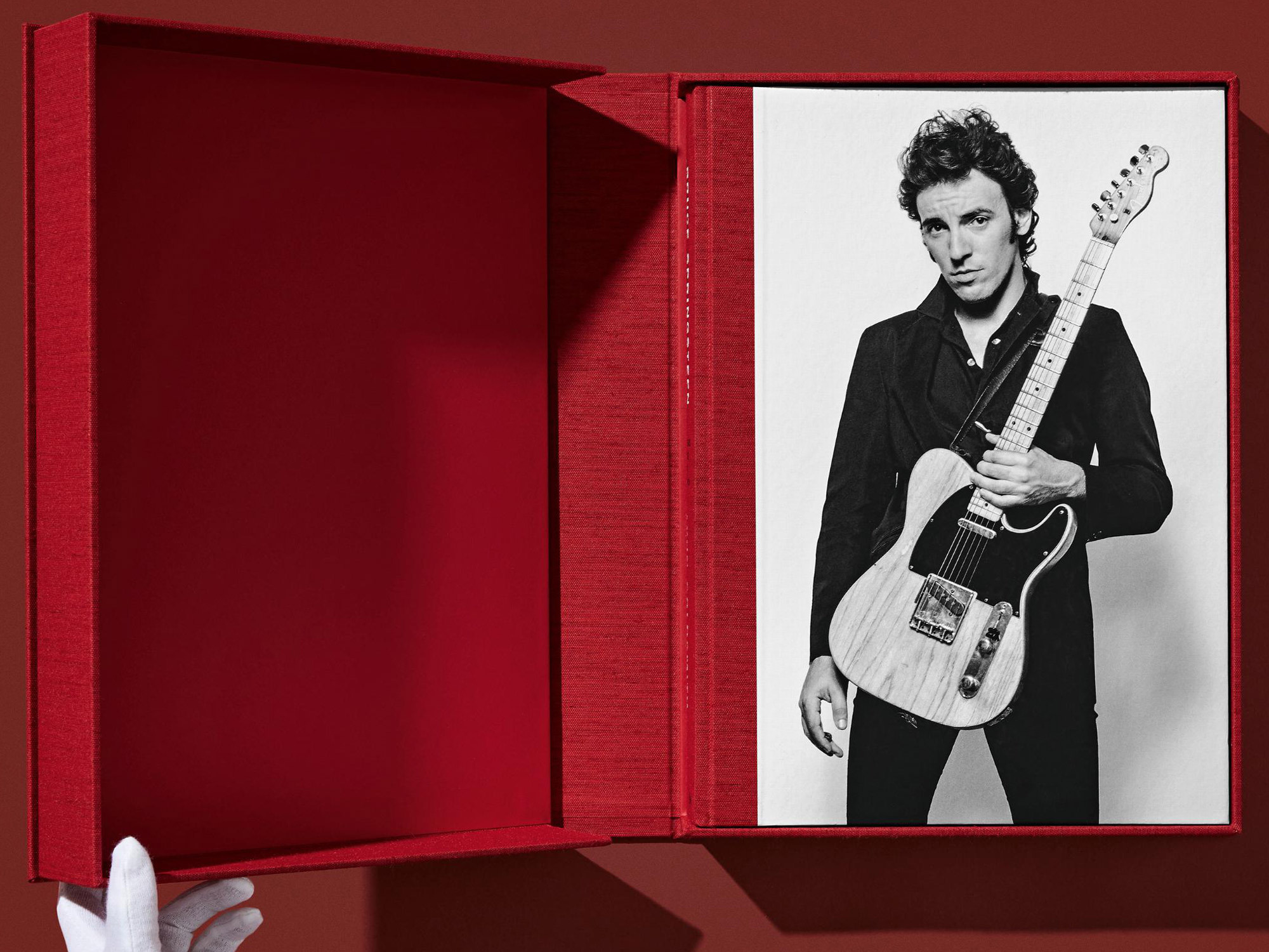 Bruce Springsteen & the E Street Band - Darkness at the Edge of Town