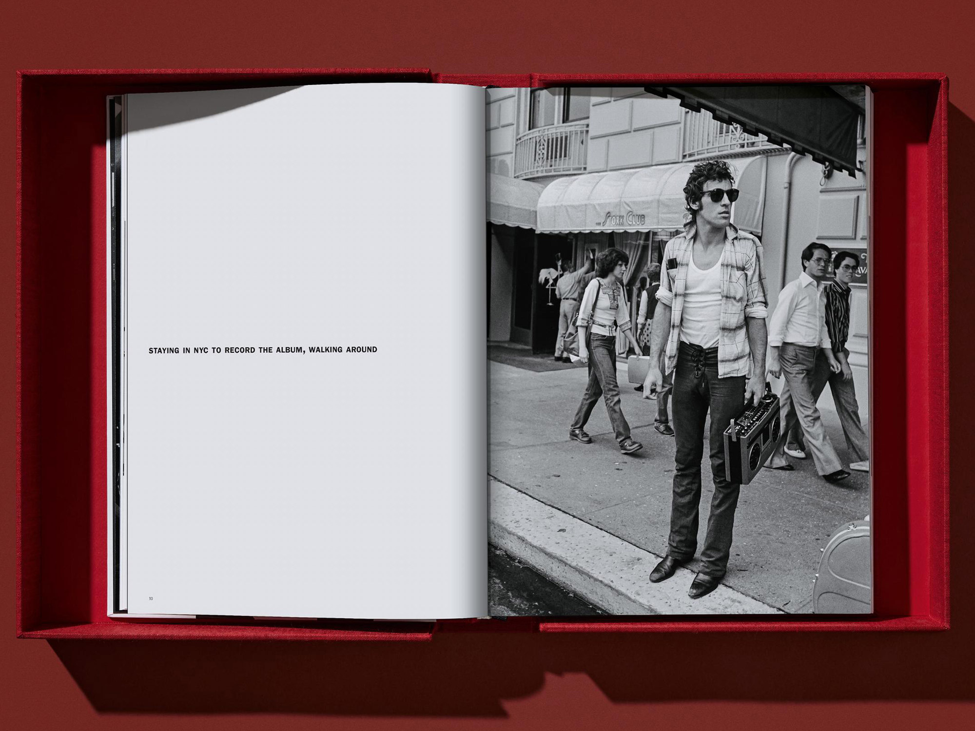 Bruce Springsteen & the E Street Band - Darkness at the Edge of Town