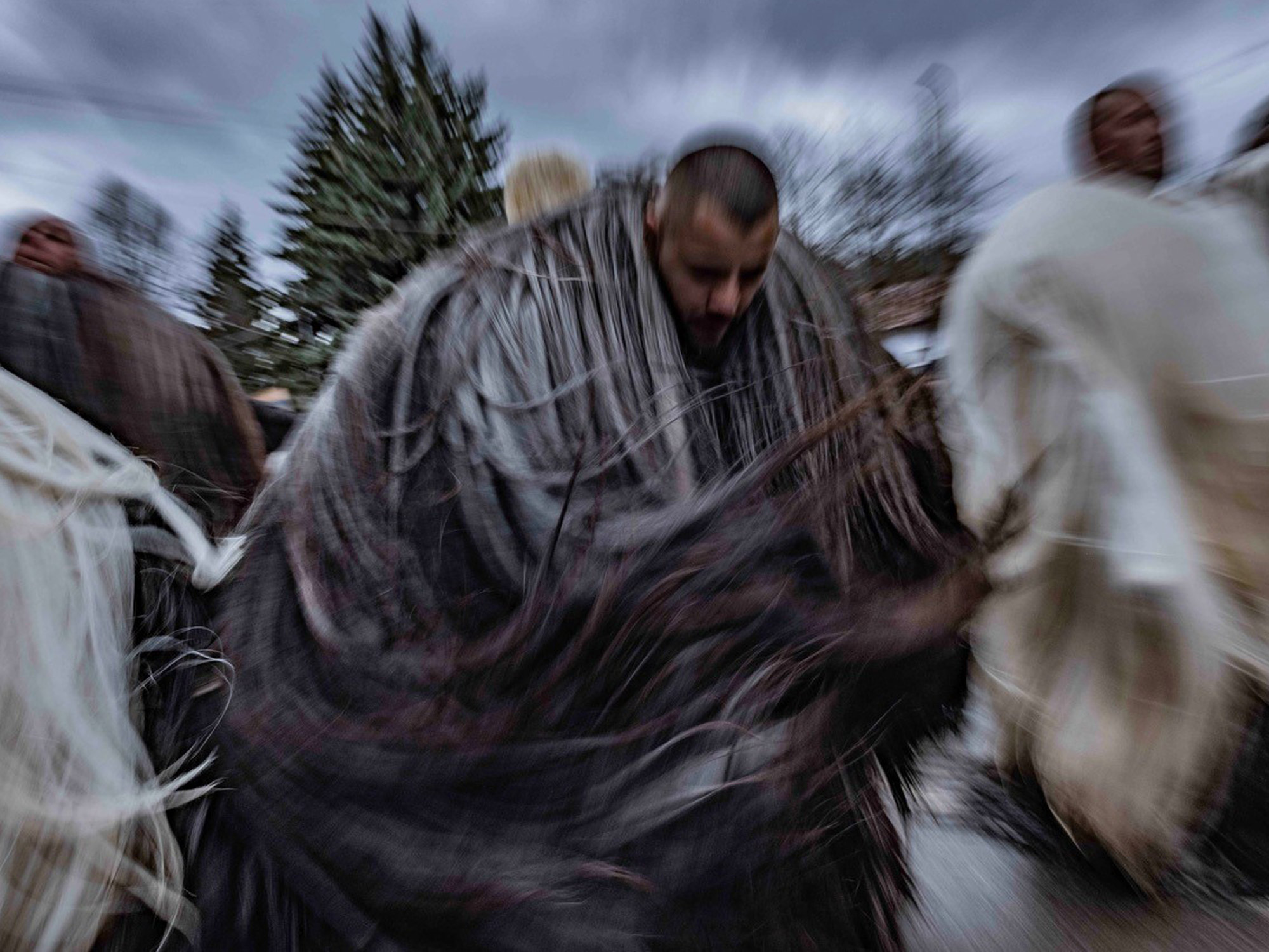 Surva Festival: Ένα Photo Story του Τάσσου Βρετού από την καρναβαλική γιορτή στη Βουλγαρία