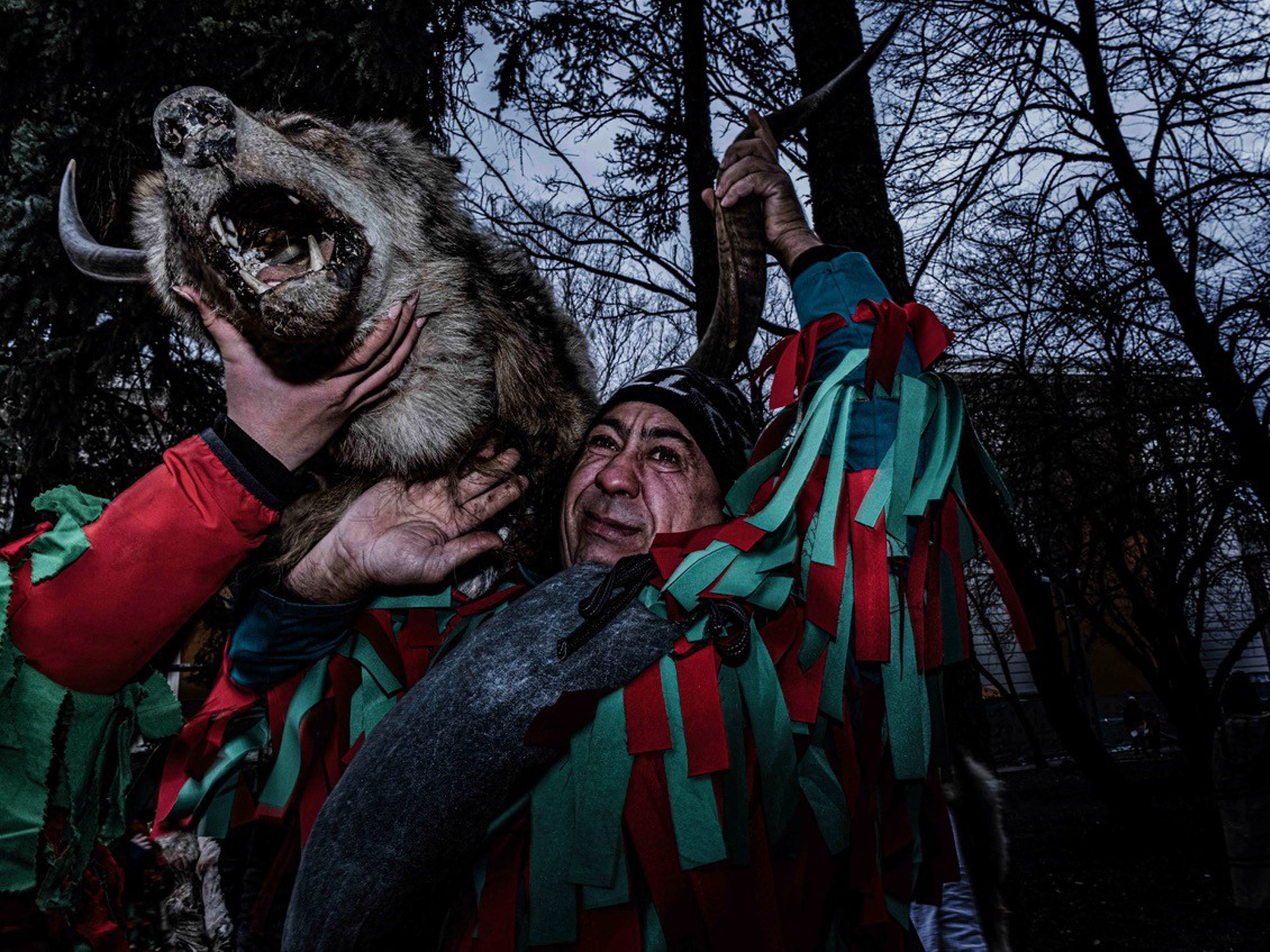 Surva Festival: Ένα Photo Story του Τάσσου Βρετού από την καρναβαλική γιορτή στη Βουλγαρία